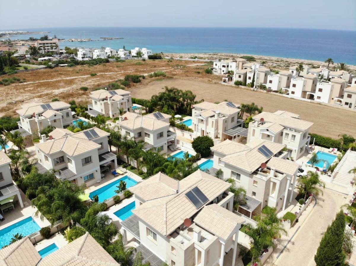 Anthorina Villa 10 Protaras Buitenkant foto